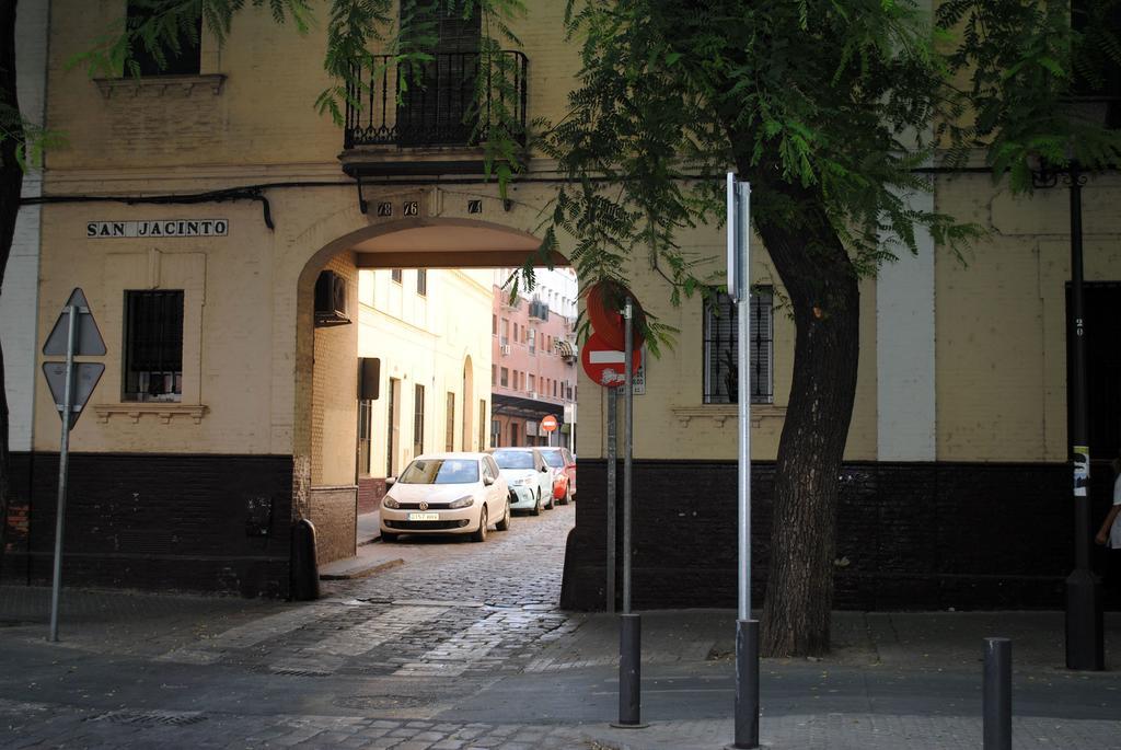 Triana Home & Free Parking Séville Extérieur photo